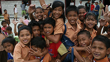 Pupils of St. Vicentius Primary School, Mangkaulu